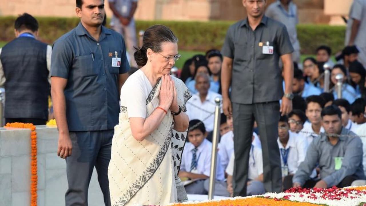 ಗಾಂಧೀಜಿ ತತ್ವ ಸಿದ್ಧಾಂತ ಬಿಜೆಪಿಗೆ ಎಂದೂ ಅರ್ಥವಾಗಲ್ಲ: ಸೋನಿಯಾ ಗಾಂಧೀಜಿ ತತ್ವ ಸಿದ್ಧಾಂತ ಬಿಜೆಪಿಗೆ ಎಂದೂ ಅರ್ಥವಾಗಲ್ಲ: ಸೋನಿಯಾ