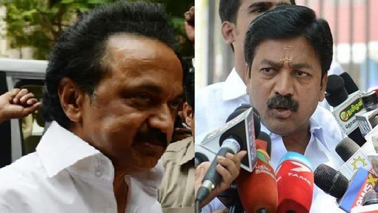 வன்னியர் இட ஒதுக்கீடு தீர்ப்பால் 69 சதவீத இட ஒதுக்கீடுக்கு பாதிப்பு.. திமுக மீது மாஜி அமைச்சர் சரமாரி அட்டாக்! வன்னியர் இட ஒதுக்கீடு தீர்ப்பால் 69 சதவீத இட ஒதுக்கீடுக்கு பாதிப்பு.. திமுக மீது மாஜி அமைச்சர் சரமாரி அட்டாக்!