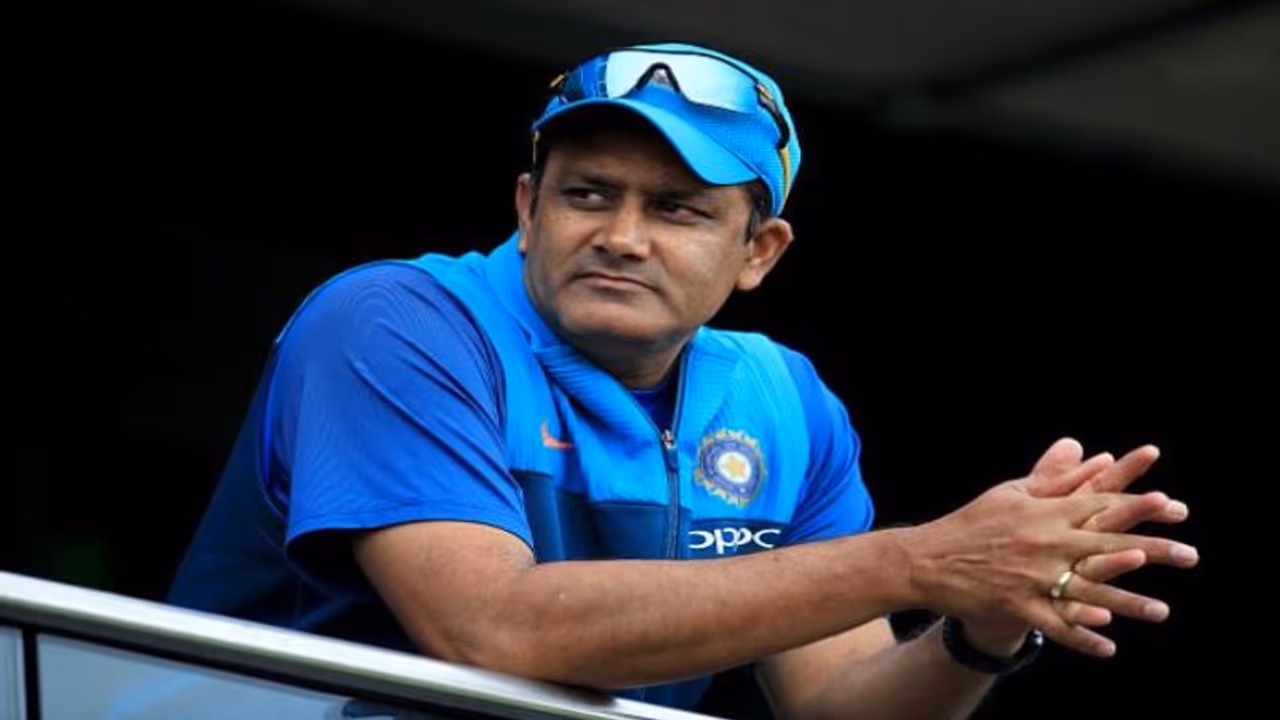 ৫ ব্যাটসম্যানের নাম জানালেন কুম্বলে, যাদের বল করতে হয়নি বলে নিজেকে ভাগ্যবান মনে করেন তিনি ৫ ব্যাটসম্যানের নাম জানালেন কুম্বলে, যাদের বল করতে হয়নি বলে নিজেকে ভাগ্যবান মনে করেন তিনি