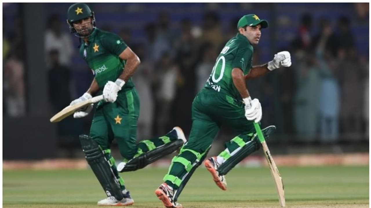 ഓപ്പണര്മാര് മിന്നി; ശ്രീലങ്കക്കെതിരെ പാകിസ്ഥാന് ജയം, പരമ്പര ഓപ്പണര്മാര് മിന്നി; ശ്രീലങ്കക്കെതിരെ പാകിസ്ഥാന് ജയം, പരമ്പര