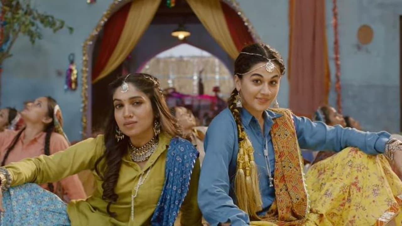 'Saand Ki Aankh' new song: Taapsee, Bhumi shake a leg to celebrate 'Woomaniya' 'Saand Ki Aankh' new song: Taapsee, Bhumi shake a leg to celebrate 'Woomaniya'