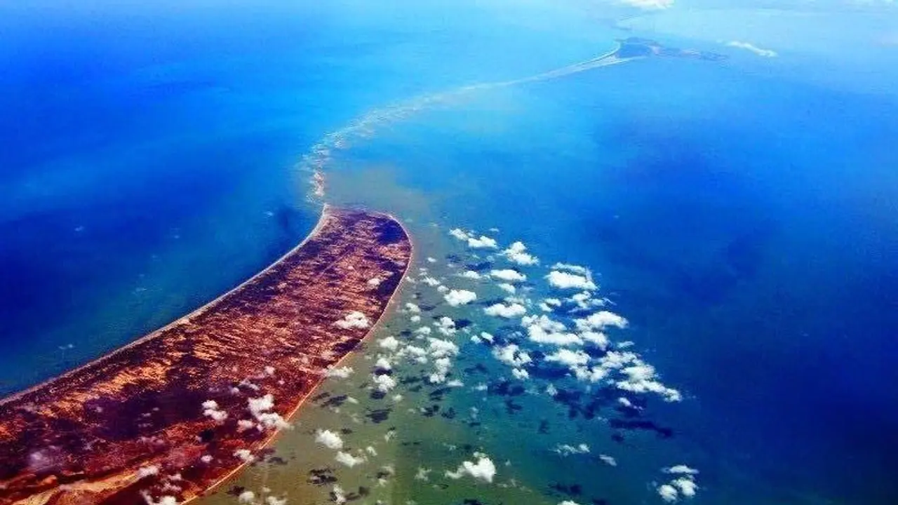 রাম সেতুর কিছু অজানা তথ্য,যা জানলে আজও মুগ্ধ হতে হয় রাম সেতুর কিছু অজানা তথ্য,যা জানলে আজও মুগ্ধ হতে হয়