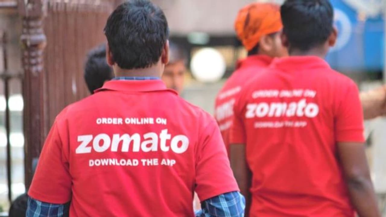 ఆదా చర్యలు.. మూడు రెట్లు ఆదాయం పెంచుకున్న జొమాటో ఆదా చర్యలు.. మూడు రెట్లు ఆదాయం పెంచుకున్న జొమాటో