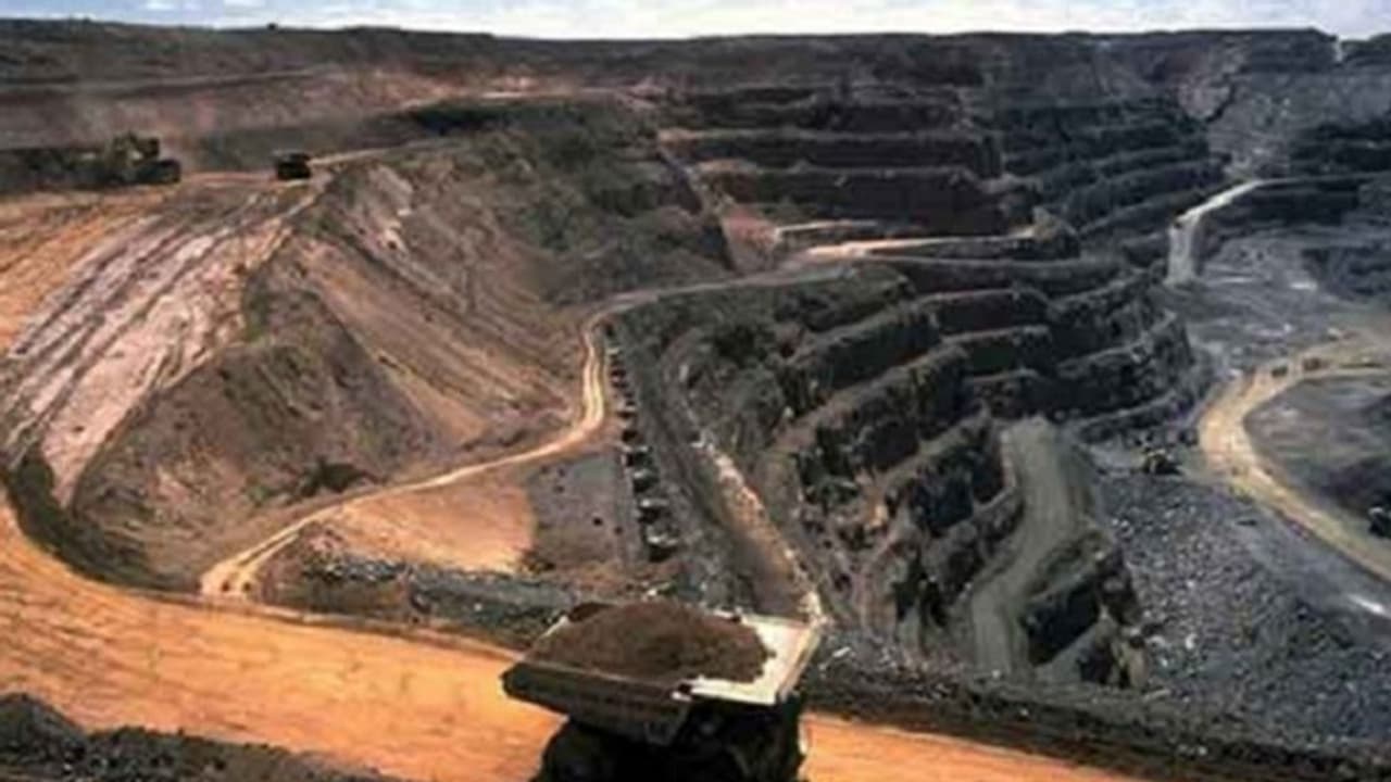 ಬಳ್ಳಾರಿಯಲ್ಲಿ ಕೆಐಒಸಿಎಲ್‌ ಗಣಿಗಾರಿಕೆ ಶೀಘ್ರ ಆರಂಭ