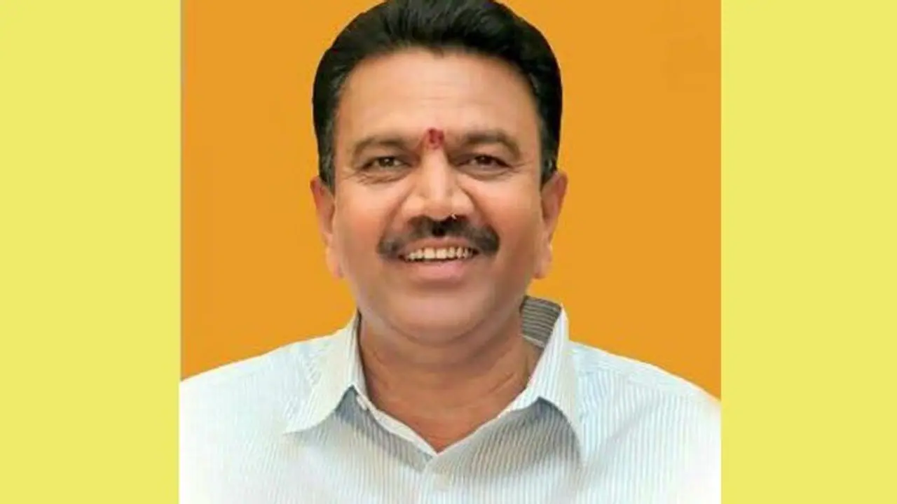 ತಾಕತ್ತು ತೋರಲು ಇದೇನೂ ಕುಸ್ತಿ ಅಖಾಡ ಅಲ್ಲ: ಬಿಜೆಪಿ ಸಚಿವ ಗರಂ ತಾಕತ್ತು ತೋರಲು ಇದೇನೂ ಕುಸ್ತಿ ಅಖಾಡ ಅಲ್ಲ: ಬಿಜೆಪಿ ಸಚಿವ ಗರಂ