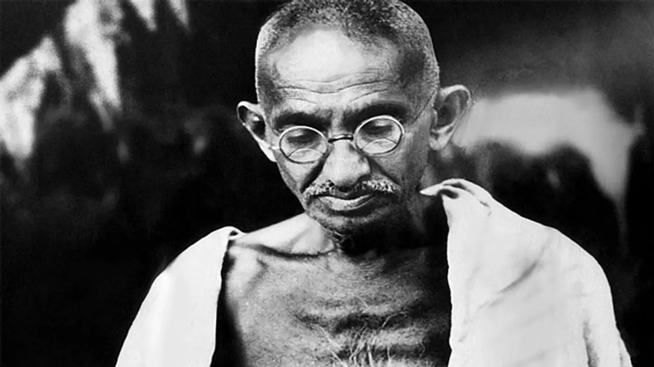 স্বাধীনতা দিবসের আগে ব্রিটেনে মিলল গান্ধীজির চশমা, নিলামে দাম ১৪ লক্ষ ছাড়াল