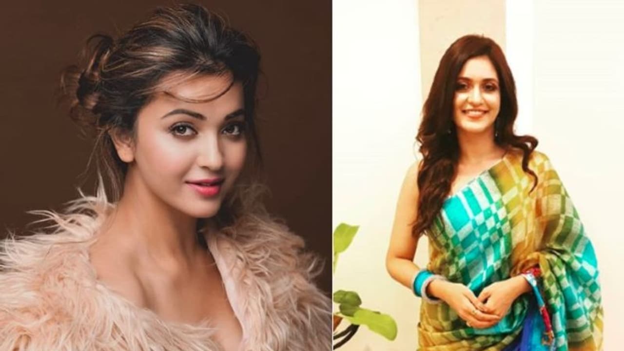 পুজোর মেজাজে কৌশানি, গা ভাসালেন প্রিয়াঙ্কাও, দেখুন দুই তারকার পুজো লুক পুজোর মেজাজে কৌশানি, গা ভাসালেন প্রিয়াঙ্কাও, দেখুন দুই তারকার পুজো লুক