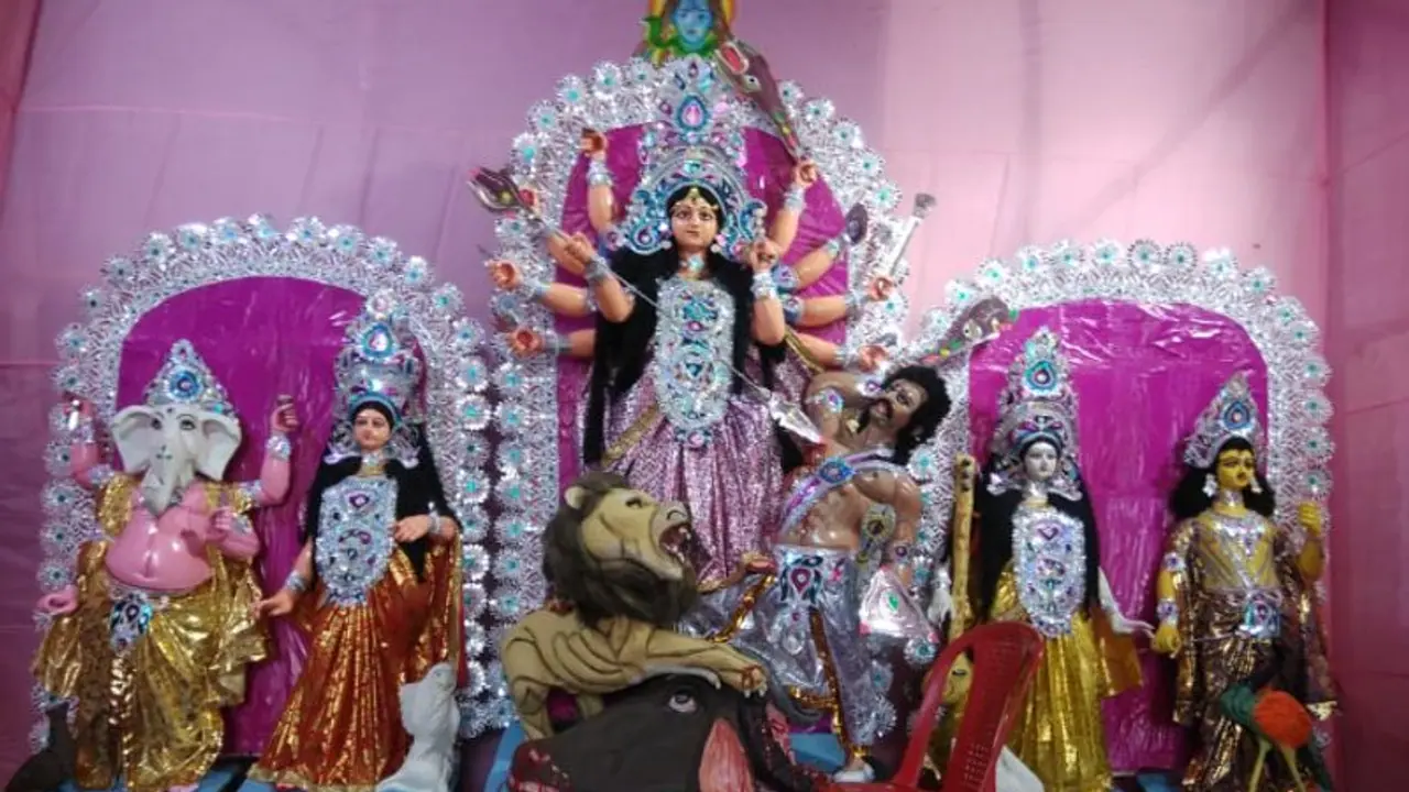 প্রথমবারের পুজো হলেও উৎসাহ উদ্দীপনার খামতি নেই, এমবিপিএস ওয়াটারভিউ আবাসনের পুজোয় প্রথমবারের পুজো হলেও উৎসাহ উদ্দীপনার খামতি নেই, এমবিপিএস ওয়াটারভিউ আবাসনের পুজোয়