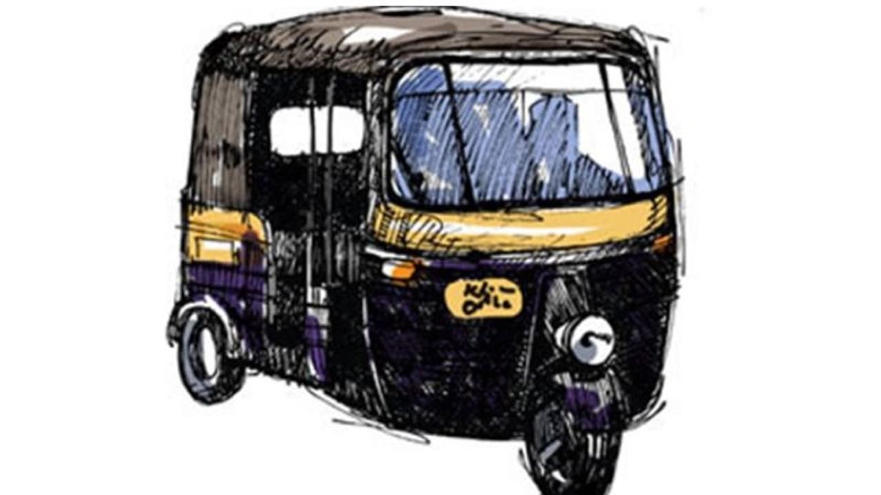 സുഹൃത്തിന്റെ ഓട്ടോയുമായി മുങ്ങിയ യുവാവ് ലോക്ക് ഡൗണ് കറക്കത്തിനിടെ പിടിയില്; വിശദീകരണം കേട്ട് ഞെട്ടി പൊലീസ് സുഹൃത്തിന്റെ ഓട്ടോയുമായി മുങ്ങിയ യുവാവ് ലോക്ക് ഡൗണ് കറക്കത്തിനിടെ പിടിയില്; വിശദീകരണം കേട്ട് ഞെട്ടി പൊലീസ്