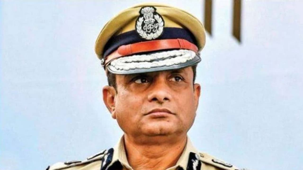 আইপিএস থেকে আইএএস, তথ্য প্রযুক্তি দপ্তরের প্রধান সচিব পদে রাজীব কুমার