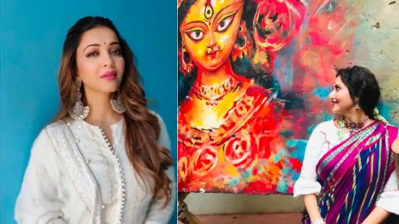 পুজোর লুকে অনবদ্য স্বস্তিকা, ল্যাহেঙ্গাতে কৌশানি, শুভেচ্ছা জানিয়ে শেয়ার করলেন ভিডিও পুজোর লুকে অনবদ্য স্বস্তিকা, ল্যাহেঙ্গাতে কৌশানি, শুভেচ্ছা জানিয়ে শেয়ার করলেন ভিডিও