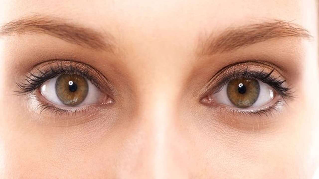 इस नई तकनीक से 'ड्राई आई सिंड्रोम' का इलाज हुआ आसान इस नई तकनीक से 'ड्राई आई सिंड्रोम' का इलाज हुआ आसान