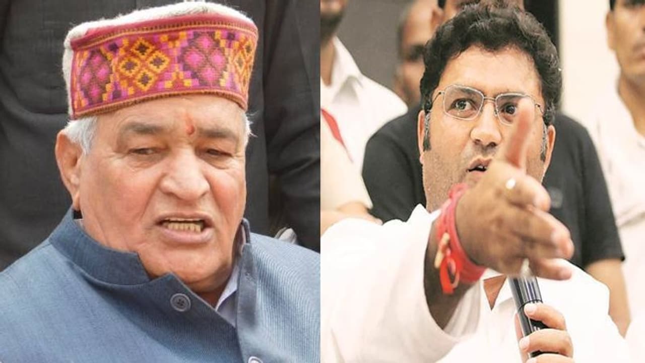 टिकट न मिलने पर बागी हुए नेता, हरियाणा में कुछ सीटों पर बढ़ी भाजपा, कांग्रेस की टेंशन टिकट न मिलने पर बागी हुए नेता, हरियाणा में कुछ सीटों पर बढ़ी भाजपा, कांग्रेस की टेंशन