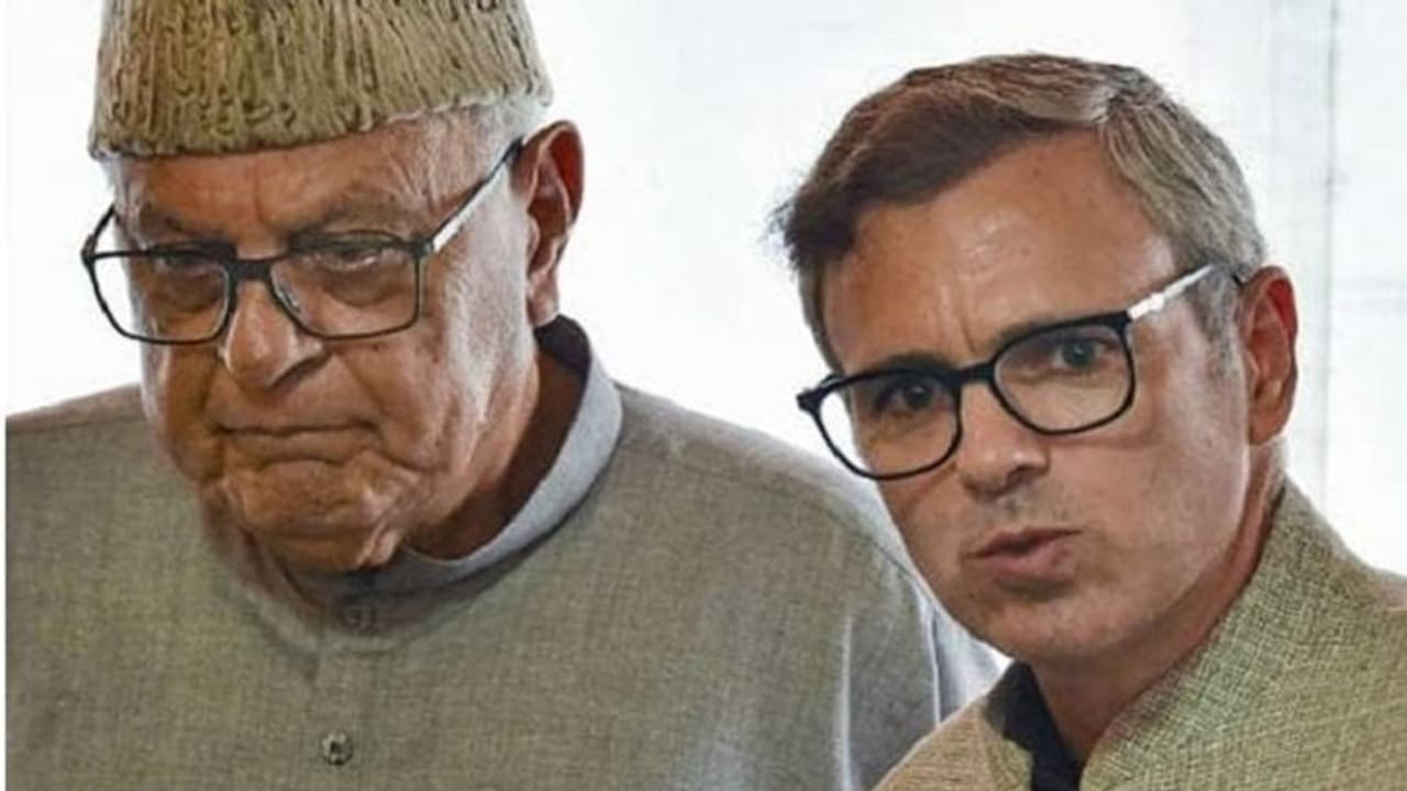 ಸಿನಿಯರ್ ಮತ್ತು ಜ್ಯೂನಿಯರ್ ಅಬ್ದುಲ್ಲಾರನ್ನು ಭೇಟಿಯಾದ ಎನ್‌ಸಿ ನಿಯೋಗ!