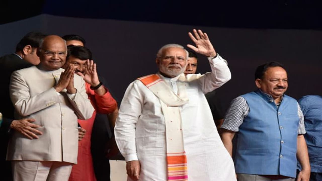 দুর্গাষ্টমীতে দেশবাসীকে শুভেচ্ছে মোদী ও কোবিন্দের দুর্গাষ্টমীতে দেশবাসীকে শুভেচ্ছে মোদী ও কোবিন্দের