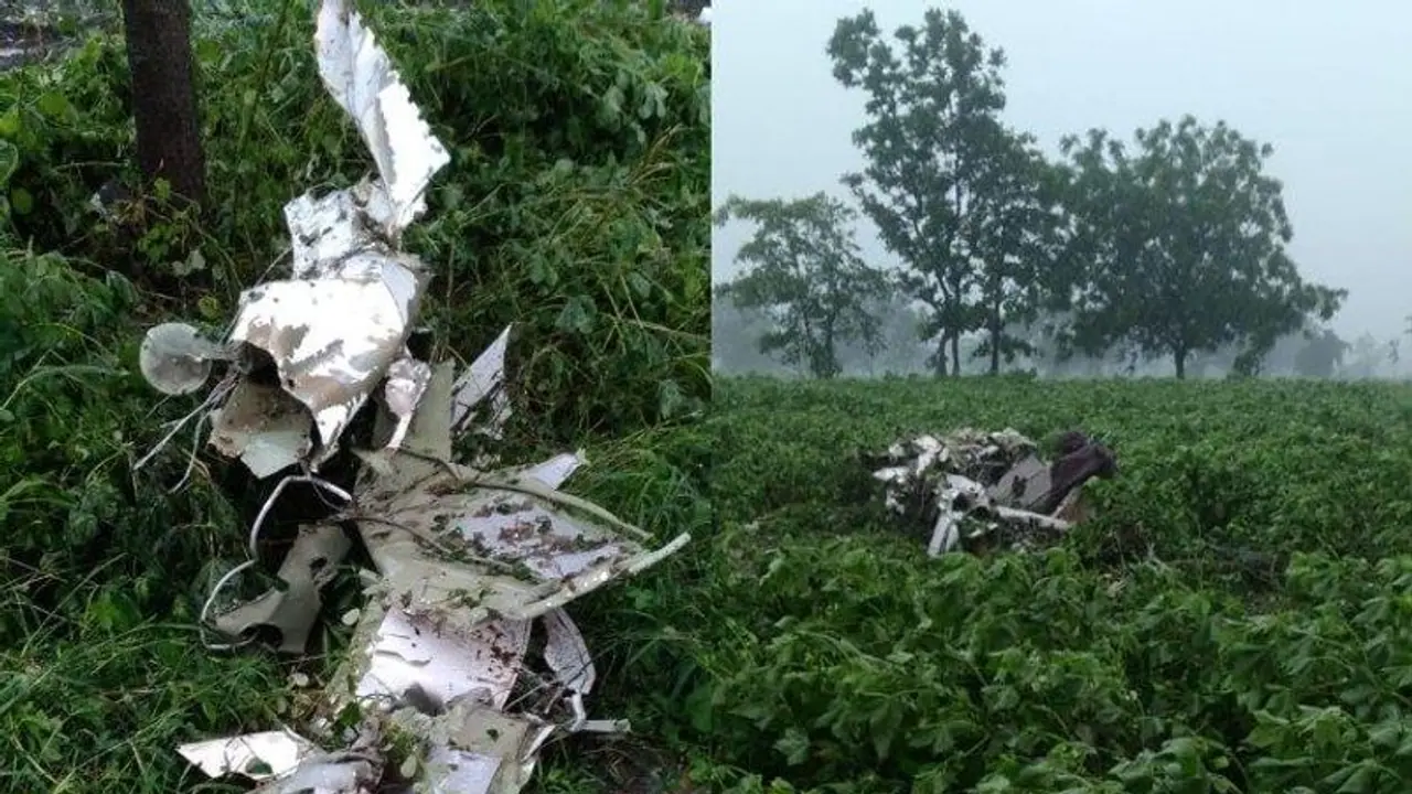 2 trainee pilots killed in air crash in Telangana 2 trainee pilots killed in air crash in Telangana