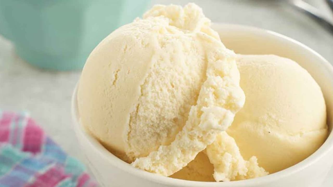 ഐസ്ക്രീം കഴിക്കുന്നതിന് മുമ്പ് അറിയേണ്ട 4 കാര്യങ്ങൾ ഐസ്ക്രീം കഴിക്കുന്നതിന് മുമ്പ് അറിയേണ്ട 4 കാര്യങ്ങൾ