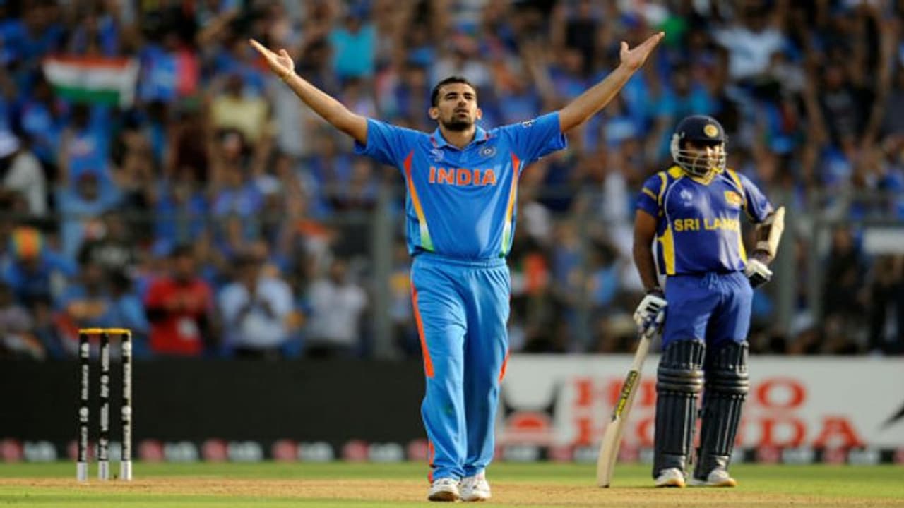 তরুণ প্রতিভাদের উৎসাহ দানে ধোনি ও সৌরভের অধিনায়কত্বে অনেক মিল রয়ছে, মনে করেন জাহির খান তরুণ প্রতিভাদের উৎসাহ দানে ধোনি ও সৌরভের অধিনায়কত্বে অনেক মিল রয়ছে, মনে করেন জাহির খান