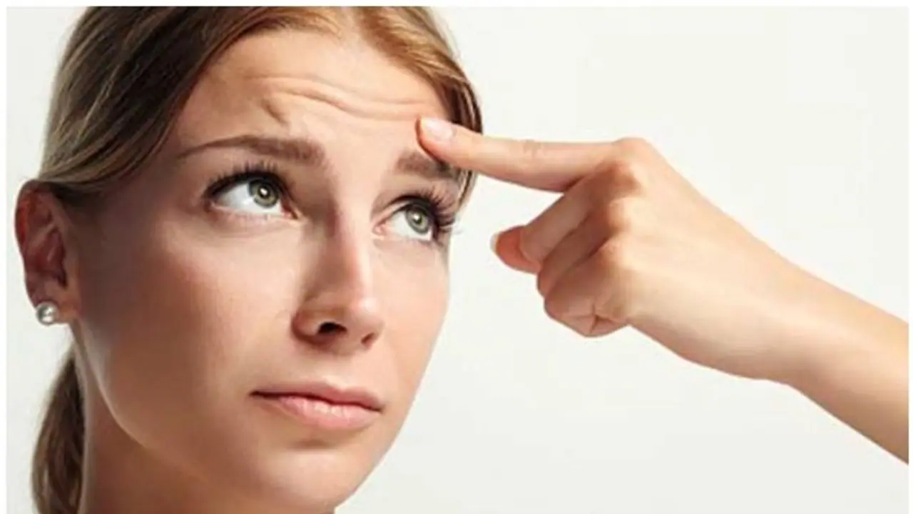 কপালের এই রেখা থাকলে, হঠাৎ করেই রয়েছে প্রচুর অর্থপ্রাপ্তির যোগ