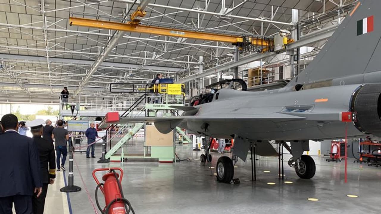 എന്ത് കൊണ്ട് ഇന്ത്യ റാഫേല് വിമാനം വാങ്ങി; ഉത്തരം ഇതാണ്.! എന്ത് കൊണ്ട് ഇന്ത്യ റാഫേല് വിമാനം വാങ്ങി; ഉത്തരം ഇതാണ്.!