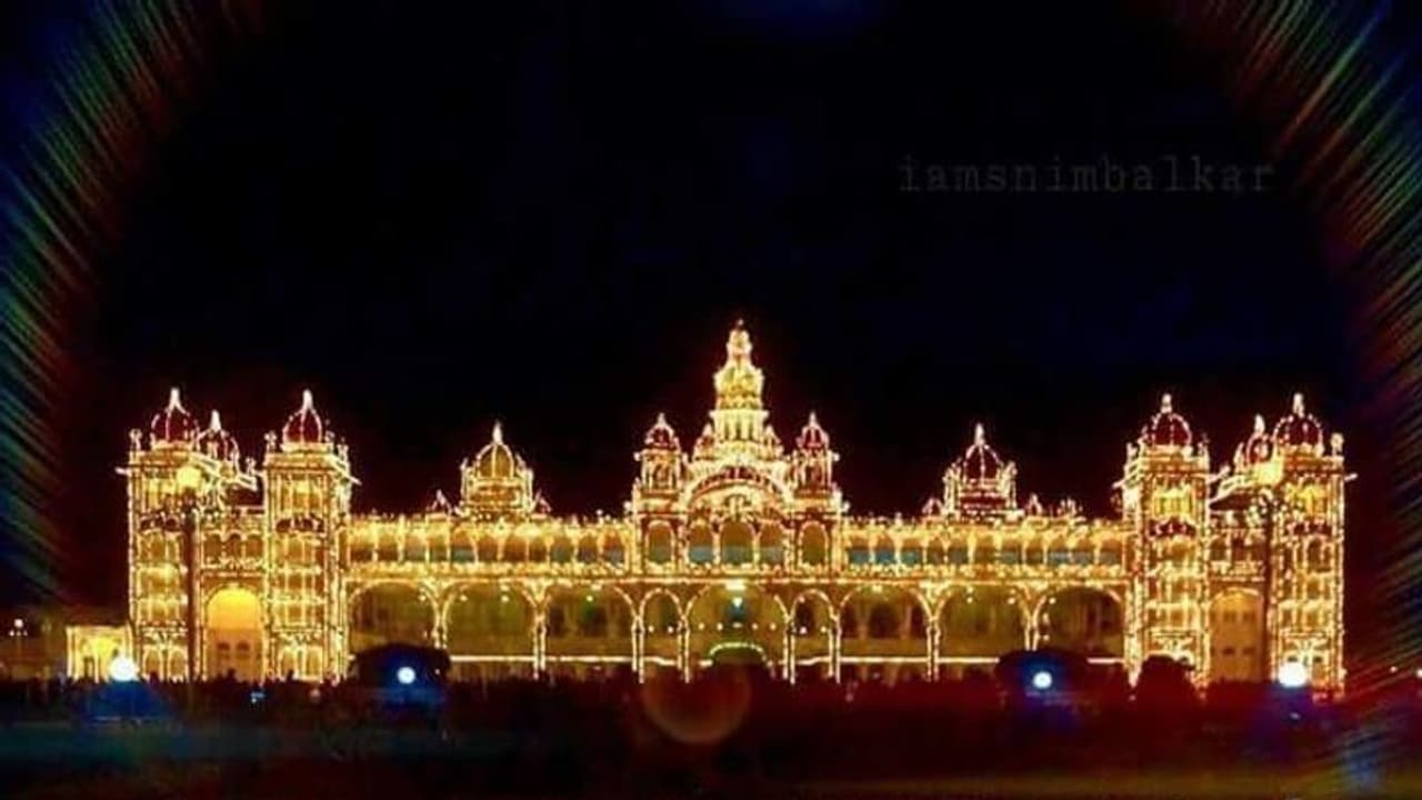 ದಸರಾ ಟ್ರಿಪ್ ಹೋಗುವ ಪ್ಲಾನ್ ಇದೆಯಾ? ಮೈಸೂರು ಜತೆ ಈ ಸ್ಥಳಗಳಿಗೂ ಭೇಟಿ ಕೊಡಿ. ದಸರಾ ಟ್ರಿಪ್ ಹೋಗುವ ಪ್ಲಾನ್ ಇದೆಯಾ? ಮೈಸೂರು ಜತೆ ಈ ಸ್ಥಳಗಳಿಗೂ ಭೇಟಿ ಕೊಡಿ.