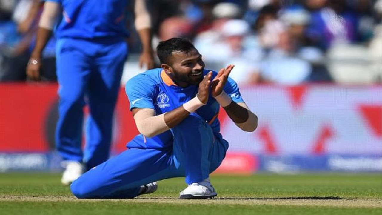 হাসপাতাল থেকে ছুটি, বেবি স্টেপে ফিরে আসার লড়াই শুরু হার্দিক পান্ডিয়ার হাসপাতাল থেকে ছুটি, বেবি স্টেপে ফিরে আসার লড়াই শুরু হার্দিক পান্ডিয়ার