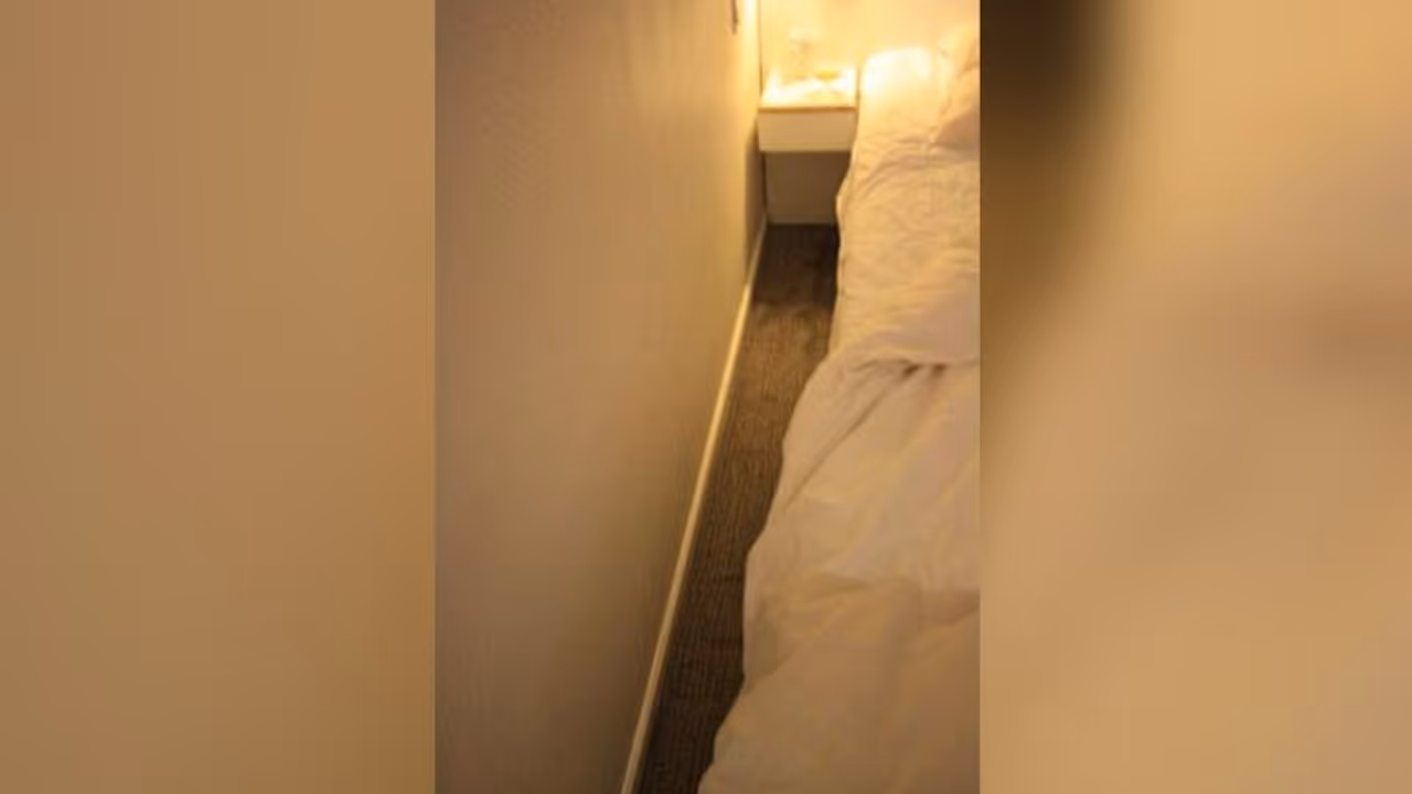 कमरे में अकेली सो रही थी बच्ची, रात में ली करवट और सुबह मिली लाश कमरे में अकेली सो रही थी बच्ची, रात में ली करवट और सुबह मिली लाश