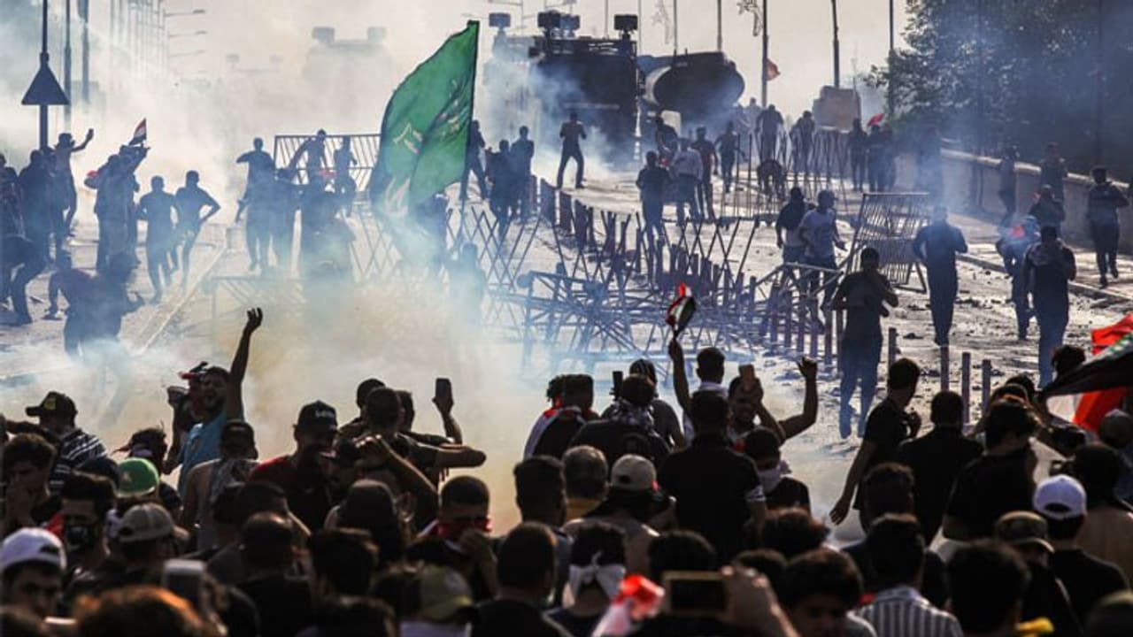 इराक में हिंसक प्रोटेस्ट पर अमेरिका ने कहा प्रदर्शनों में हिंसा का नहीं है कोई स्थान इराक में हिंसक प्रोटेस्ट पर अमेरिका ने कहा प्रदर्शनों में हिंसा का नहीं है कोई स्थान