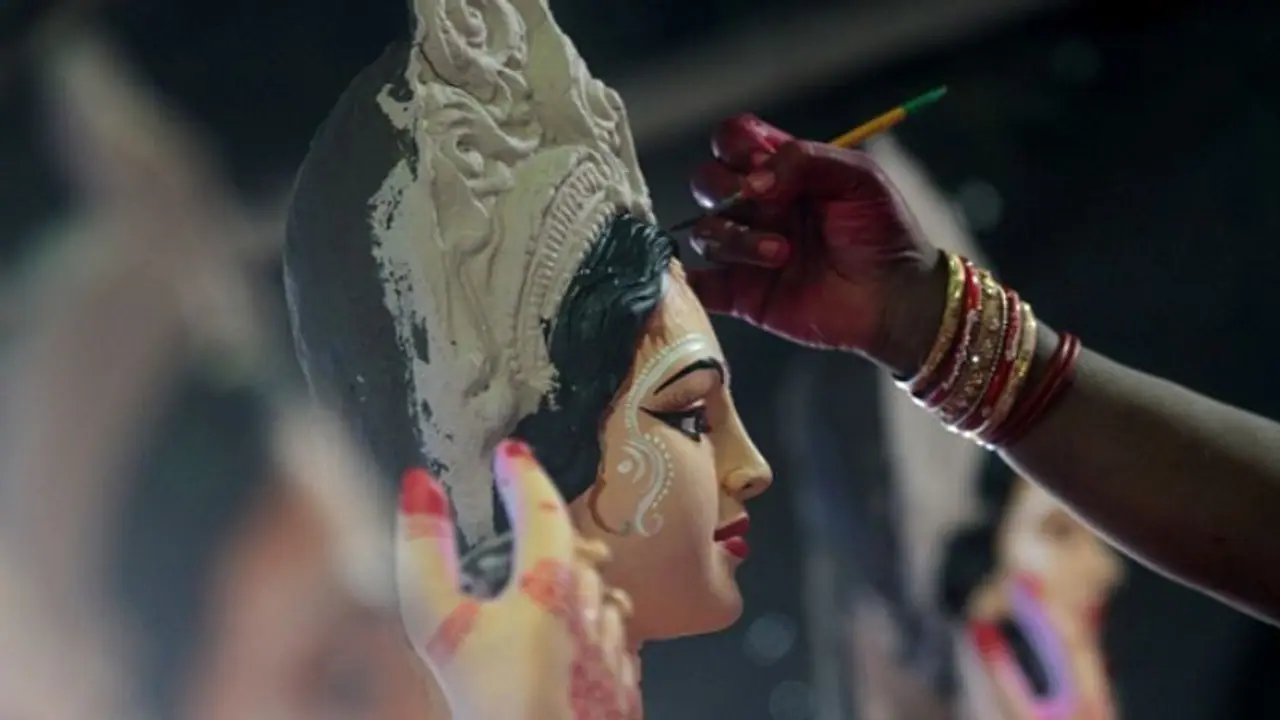 কোজাগরি লক্ষী পূর্ণিমা কি এবং কেন এই তিথিতেই লক্ষ্মীদেবীর আরাধনা করা হয় কোজাগরি লক্ষী পূর্ণিমা কি এবং কেন এই তিথিতেই লক্ষ্মীদেবীর আরাধনা করা হয়