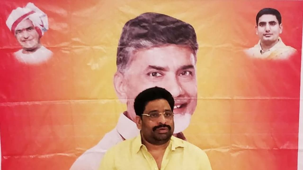 బిజినెస్మెన్ సినిమానే జగన్ ఫాలో అవుతున్నారు: బుద్దా వెంకన్న బిజినెస్మెన్ సినిమానే జగన్ ఫాలో అవుతున్నారు: బుద్దా వెంకన్న