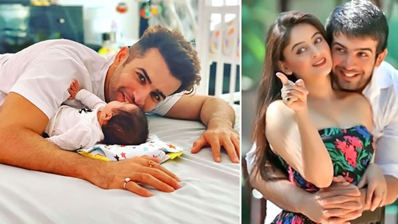 'हेट स्टोरी' के एक्टर ने शेयर की बेटी की फोटो, क्यूट अंदाज में पापा को निहारती दिखीं तारा 'हेट स्टोरी' के एक्टर ने शेयर की बेटी की फोटो, क्यूट अंदाज में पापा को निहारती दिखीं तारा