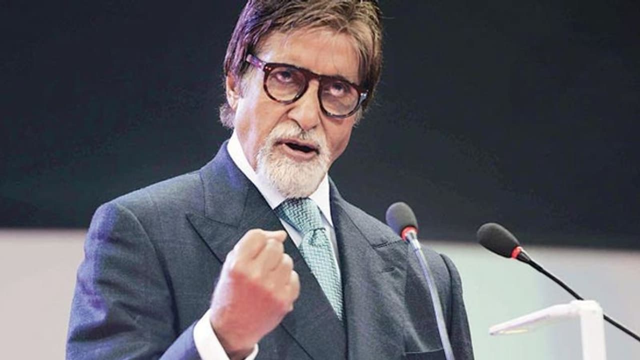 इस गंभीर बीमारी से जूझ रहे हैं अमिताभ, 75 प्रतिशत लीवर हो चुका है खराब इस गंभीर बीमारी से जूझ रहे हैं अमिताभ, 75 प्रतिशत लीवर हो चुका है खराब