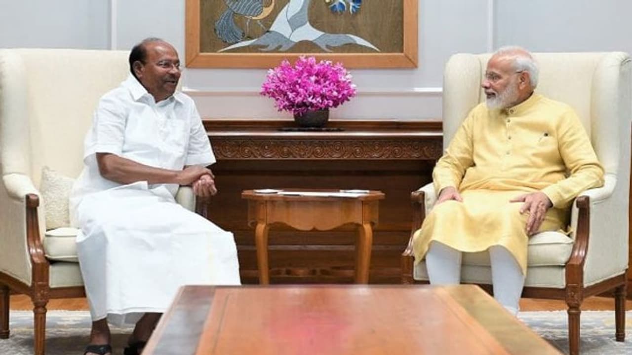 நாங்க சொன்னதை பிரதமர் செஞ்சிட்டாரு... 3 வார லாக்டவுனால் நிம்மதி... மோடிக்கு டாக்டர் ராமதாஸ் அப்லாஸ்! நாங்க சொன்னதை பிரதமர் செஞ்சிட்டாரு... 3 வார லாக்டவுனால் நிம்மதி... மோடிக்கு டாக்டர் ராமதாஸ் அப்லாஸ்!