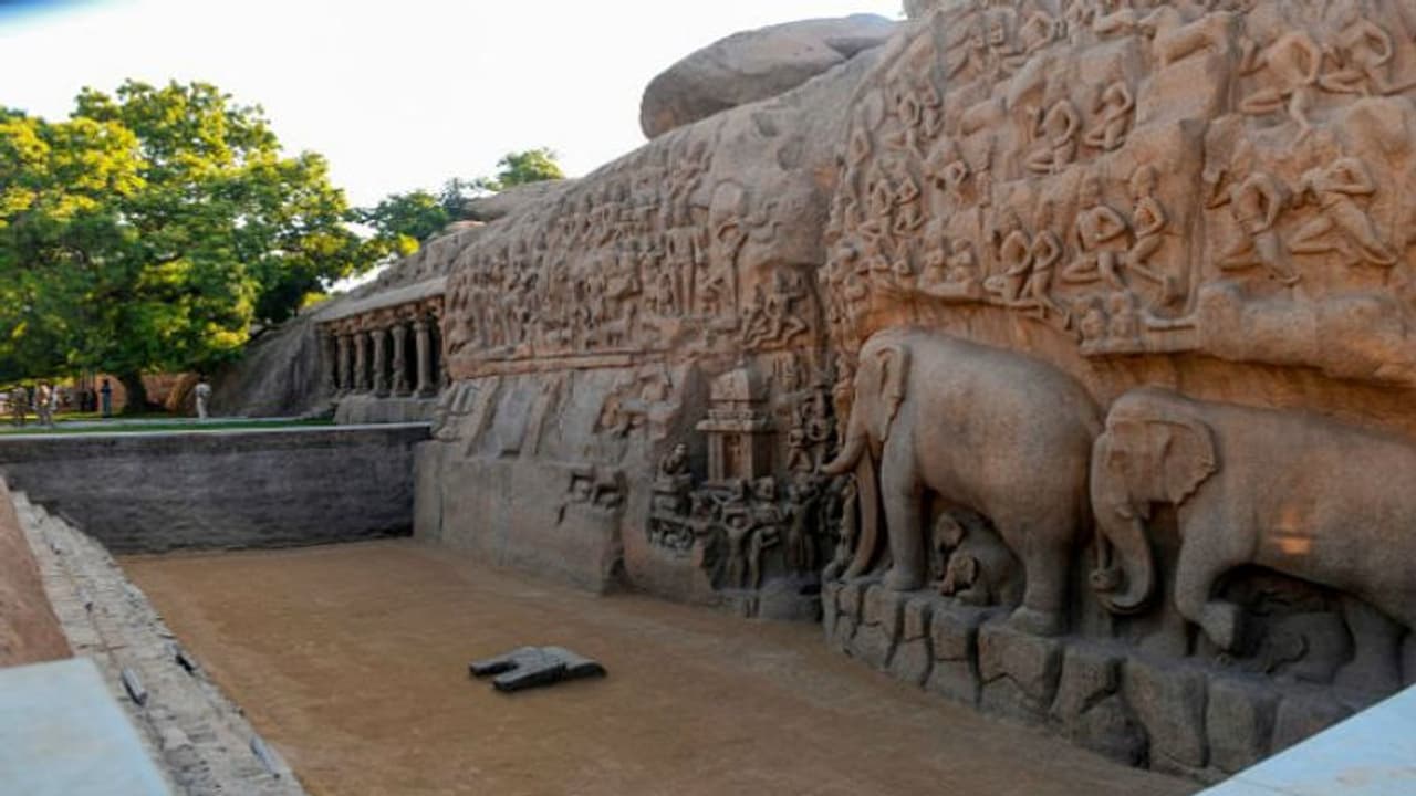 মামাল্লাপুরমে মোদী, জিনপিং বৈঠক, কেন ইতিহাসের এই শহরকে বেছে নেওয়া হল দ্বিপাক্ষিক বৈঠকের জন্য মামাল্লাপুরমে মোদী, জিনপিং বৈঠক, কেন ইতিহাসের এই শহরকে বেছে নেওয়া হল দ্বিপাক্ষিক বৈঠকের জন্য