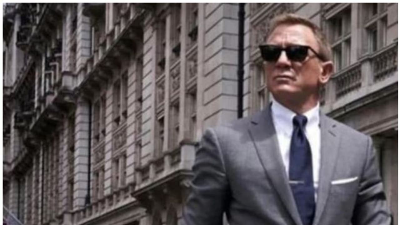 വ്യോമതാവളത്തില് പരിഭ്രാന്തിയുണ്ടാക്കി ജെയിംസ് ബോണ്ട് ചിത്രീകരണം! വ്യോമതാവളത്തില് പരിഭ്രാന്തിയുണ്ടാക്കി ജെയിംസ് ബോണ്ട് ചിത്രീകരണം!