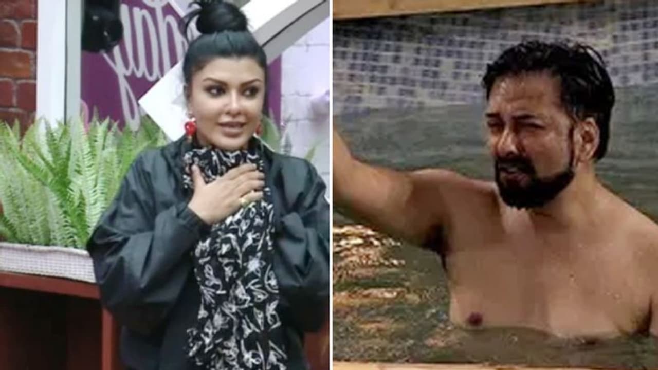 बाथरूम बिना लॉक किए नहा रहे थे सिद्धार्थ, तभी गलती से अंदर घुसीं कोएना, फिर ऐसा था रिएक्शन बाथरूम बिना लॉक किए नहा रहे थे सिद्धार्थ, तभी गलती से अंदर घुसीं कोएना, फिर ऐसा था रिएक्शन