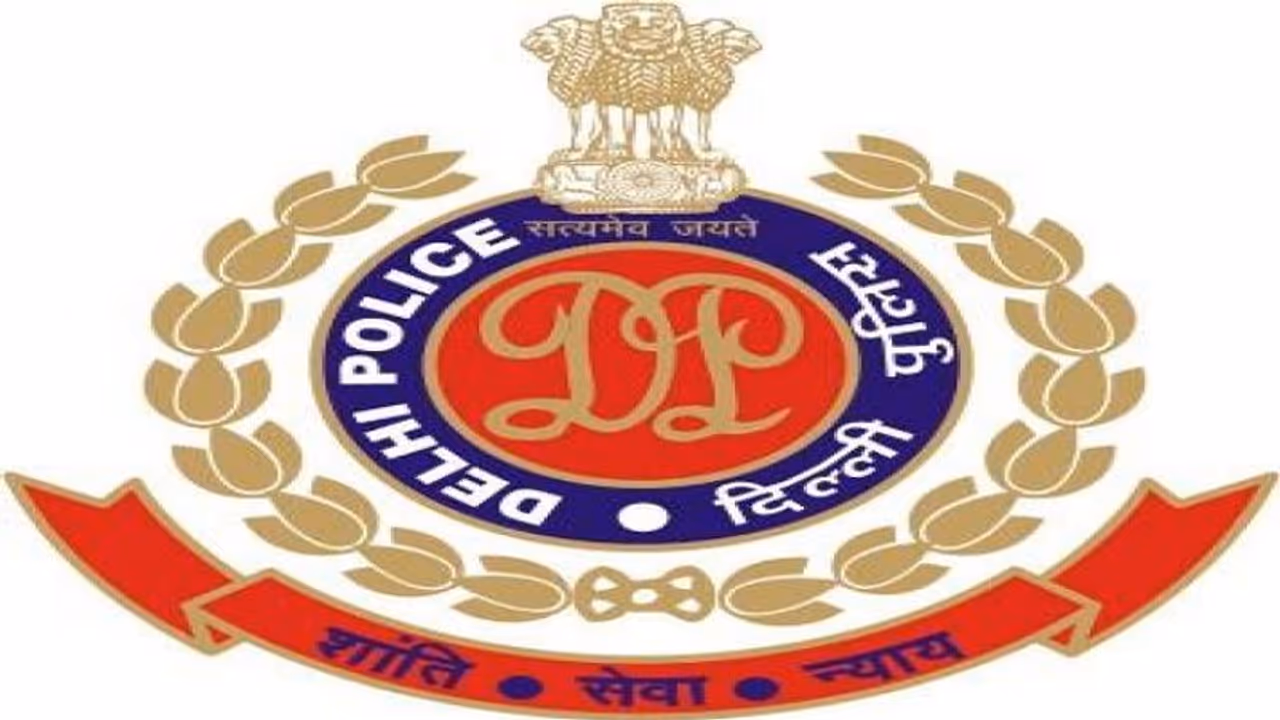 कभी था दिल्ली पुलिस का बेस्ट कांस्टेबल, अब पांच करोड़ की लूट में चल रहा फरार