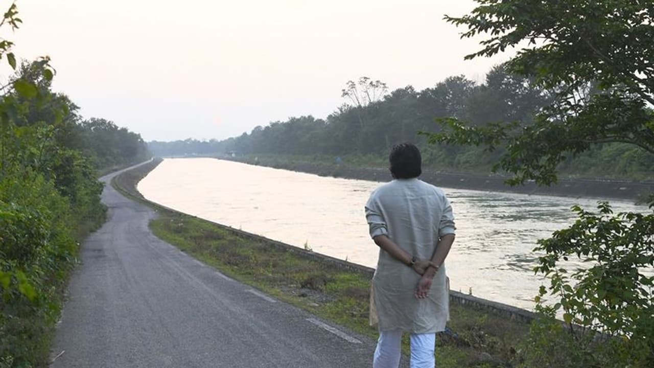 చంద్రబాబు మీకు హిట్ ఇవ్వడు.. మీరు స్టేజి యాక్టరుకే పరిమితం చంద్రబాబు మీకు హిట్ ఇవ్వడు.. మీరు స్టేజి యాక్టరుకే పరిమితం