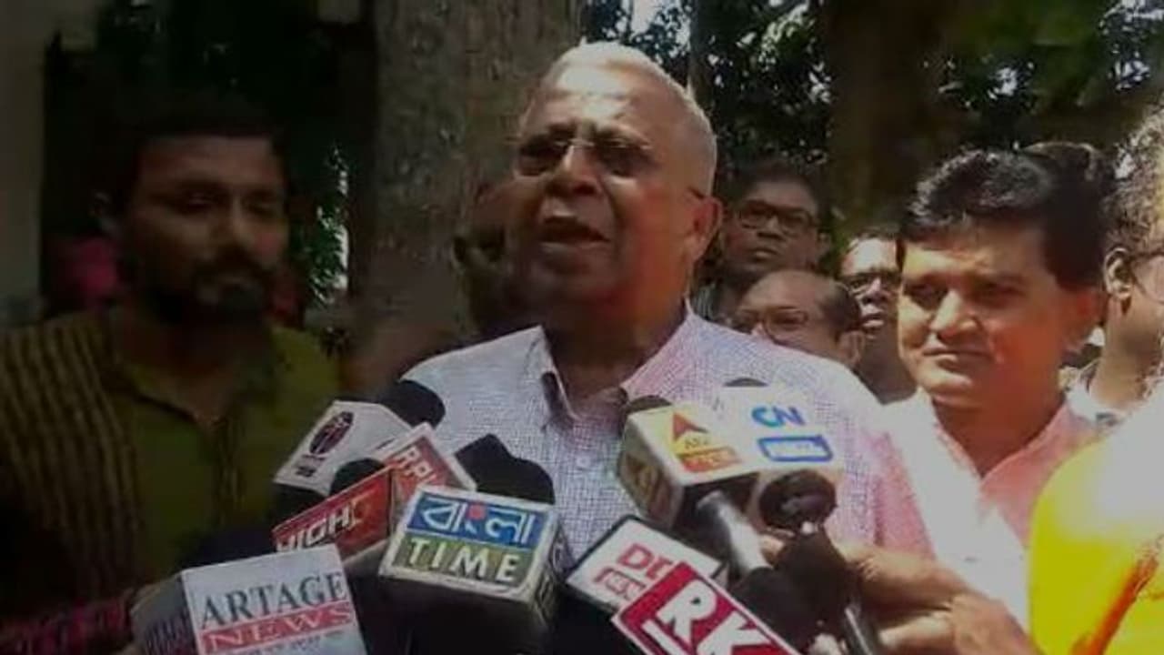 West Bengal: As Tathagata Roy questions violence, TMC says he should not enter state West Bengal: As Tathagata Roy questions violence, TMC says he should not enter state