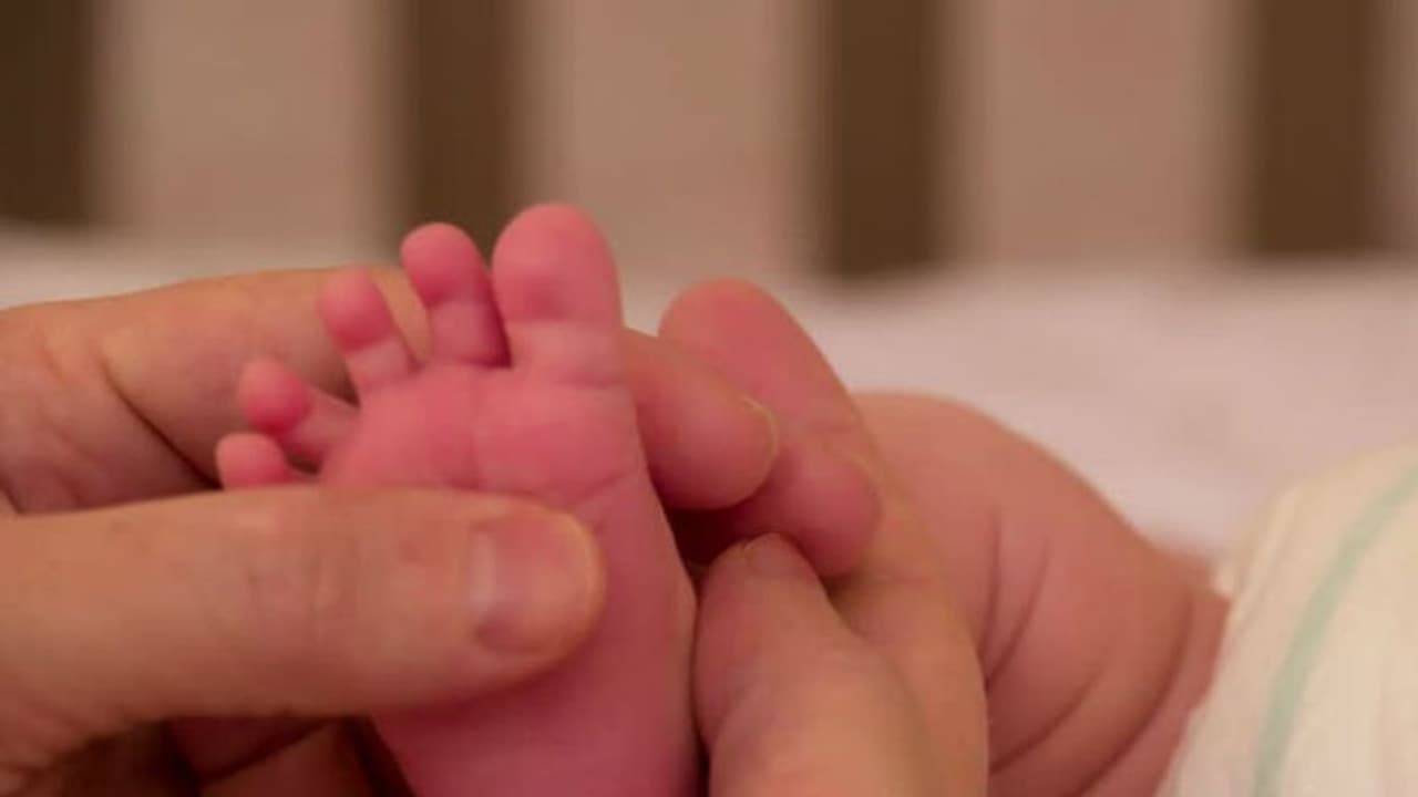 ಬಾಗಲಕೋಟೆ: ಗದ್ದೆಯಲ್ಲೇ ಅವಳಿ ಮಕ್ಕಳಿಗೆ ಜನ್ಮ ನೀಡಿದ ಮಹಿಳೆ