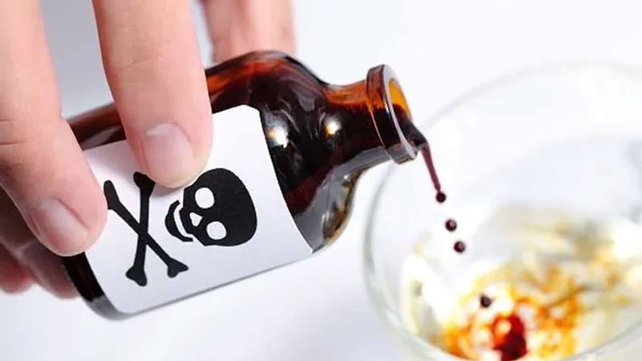 ಗಂಡನ ಮನೆಯವರ ಕಿರುಕುಳ: ಗರ್ಭಿಣಿ ಆತ್ಮಹತ್ಯೆ