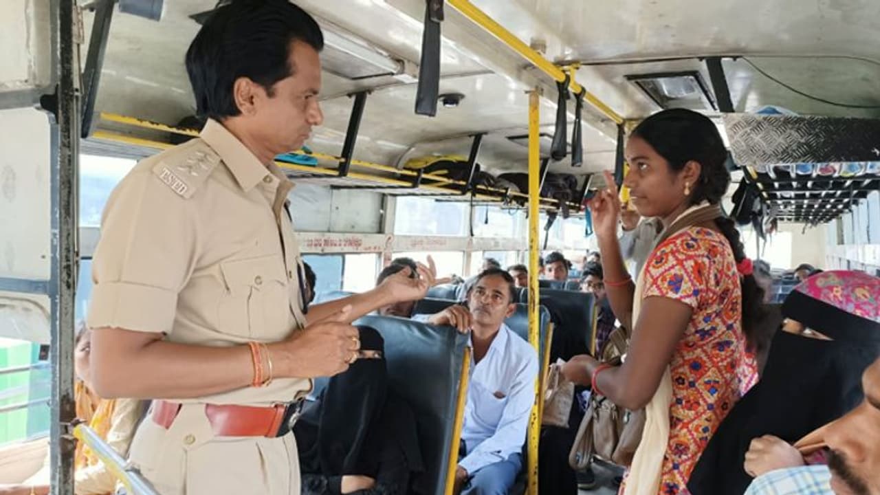 ఆర్టీసీ బస్సుల్లో ఆర్టీఏ తనిఖీలు: అధిక ఛార్జీలు వసూలుపై వార్నింగ్