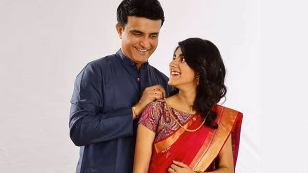 ये हैं सौरव गांगुली की बेटी सना, 7 साल की उम्र से ही सीख रही हैं क्लासिकल डांस ये हैं सौरव गांगुली की बेटी सना, 7 साल की उम्र से ही सीख रही हैं क्लासिकल डांस