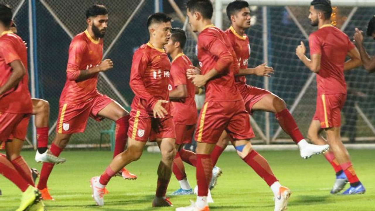 ফিফার যোগ্যতা অর্জন পর্বে ভারত বাংলাদেশ দ্বৈরথ, এক নজরে পরিসংখ্যান ও সম্ভাব একাদশ ফিফার যোগ্যতা অর্জন পর্বে ভারত বাংলাদেশ দ্বৈরথ, এক নজরে পরিসংখ্যান ও সম্ভাব একাদশ