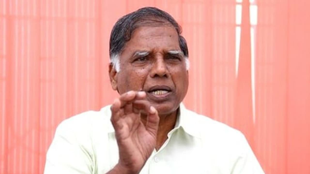 1 லட்சத்து 47 ஆயிரம் கோடி வரி குறைப்பு..?? அரசின் வண்டவாளத்தை தண்டவாளத்தில் ஏற்றும் ஜிஆர்..!! 1 லட்சத்து 47 ஆயிரம் கோடி வரி குறைப்பு..?? அரசின் வண்டவாளத்தை தண்டவாளத்தில் ஏற்றும் ஜிஆர்..!!