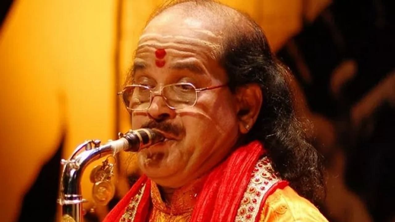 ಸ್ಯಾಕ್ಸೋಫೋನ್ ಮಾಂತ್ರಿಕನ ಕೊನೆಯ ಸಾರ್ವಜನಿಕ ಕಛೇರಿ ಮಂಗಳೂರಲ್ಲೇ! ಸ್ಯಾಕ್ಸೋಫೋನ್ ಮಾಂತ್ರಿಕನ ಕೊನೆಯ ಸಾರ್ವಜನಿಕ ಕಛೇರಿ ಮಂಗಳೂರಲ್ಲೇ!