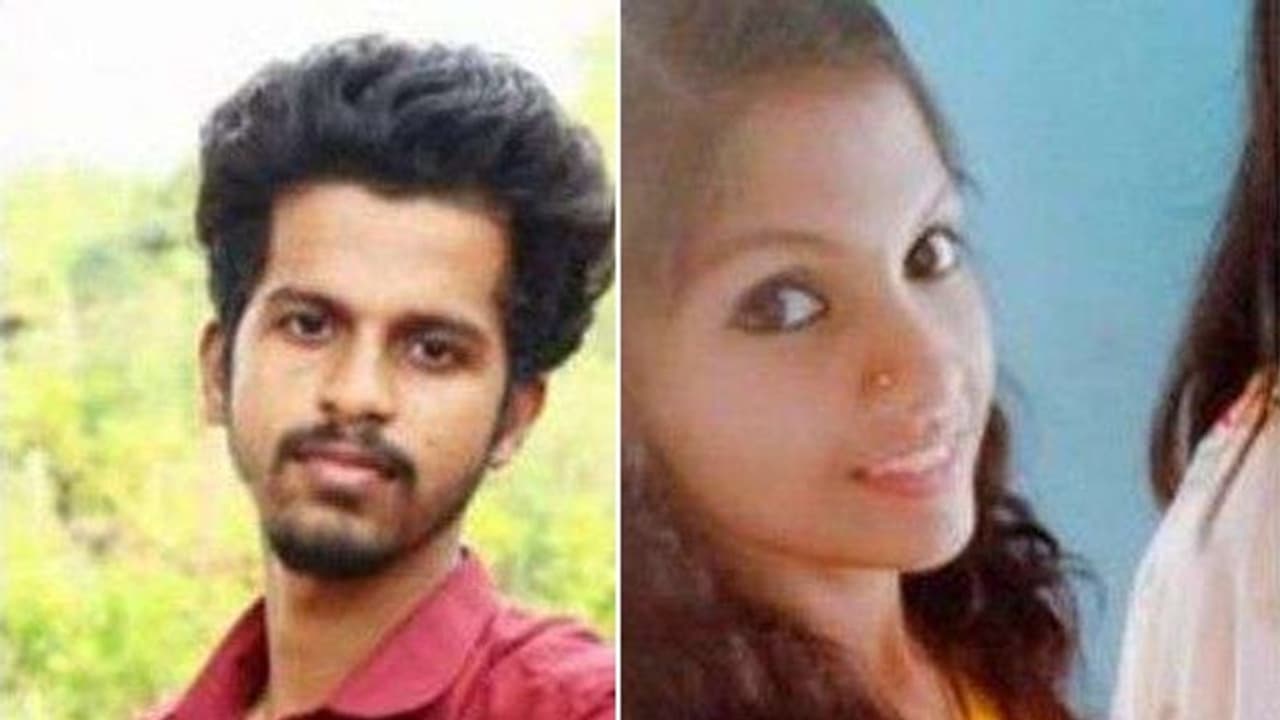 கேரள காதல் ஜோடி லாட்ஜில் ரூம் போட்டு உல்லாசம்... அதற்கு பின் எடுத்த விபரீத முடிவு!! படிக்கவந்த இடத்தில் நடந்த பயங்கர சம்பவம்!! கேரள காதல் ஜோடி லாட்ஜில் ரூம் போட்டு உல்லாசம்... அதற்கு பின் எடுத்த விபரீத முடிவு!! படிக்கவந்த இடத்தில் நடந்த பயங்கர சம்பவம்!!