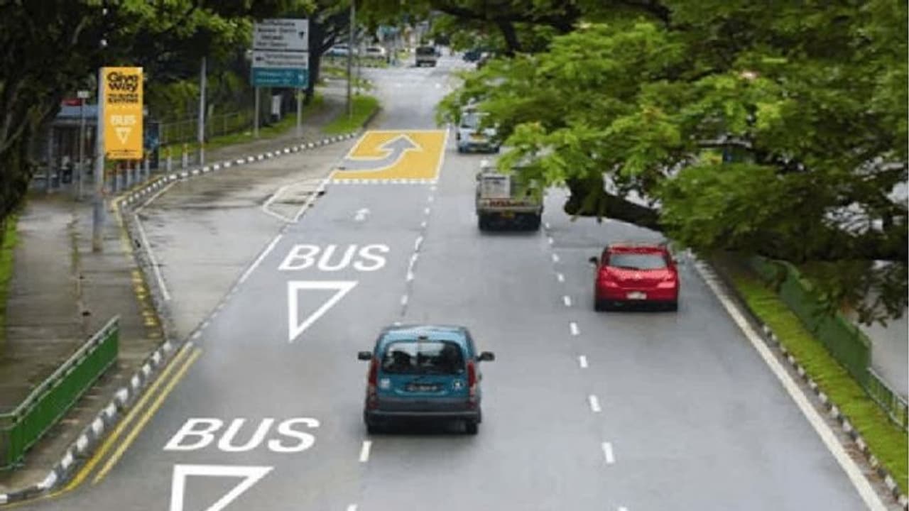 ಬಾಗಲಕೋಟೆ: ಗದ್ದನಕೇರಿ ಕ್ರಾಸ್ನಲ್ಲಿ ಬಸ್ಬೇ ನಿರ್ಮಾಣ ಬಾಗಲಕೋಟೆ: ಗದ್ದನಕೇರಿ ಕ್ರಾಸ್ನಲ್ಲಿ ಬಸ್ಬೇ ನಿರ್ಮಾಣ