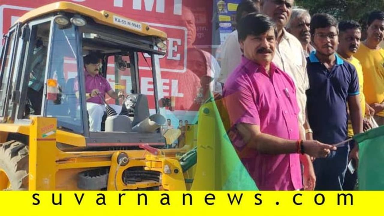 ಜೆಸಿಬಿ ಏರಿ ಖಾಲಿ ನಿವೇಶನ ಸ್ವಚ್ಛ ಮಾಡಿದ ಶಾಸಕ