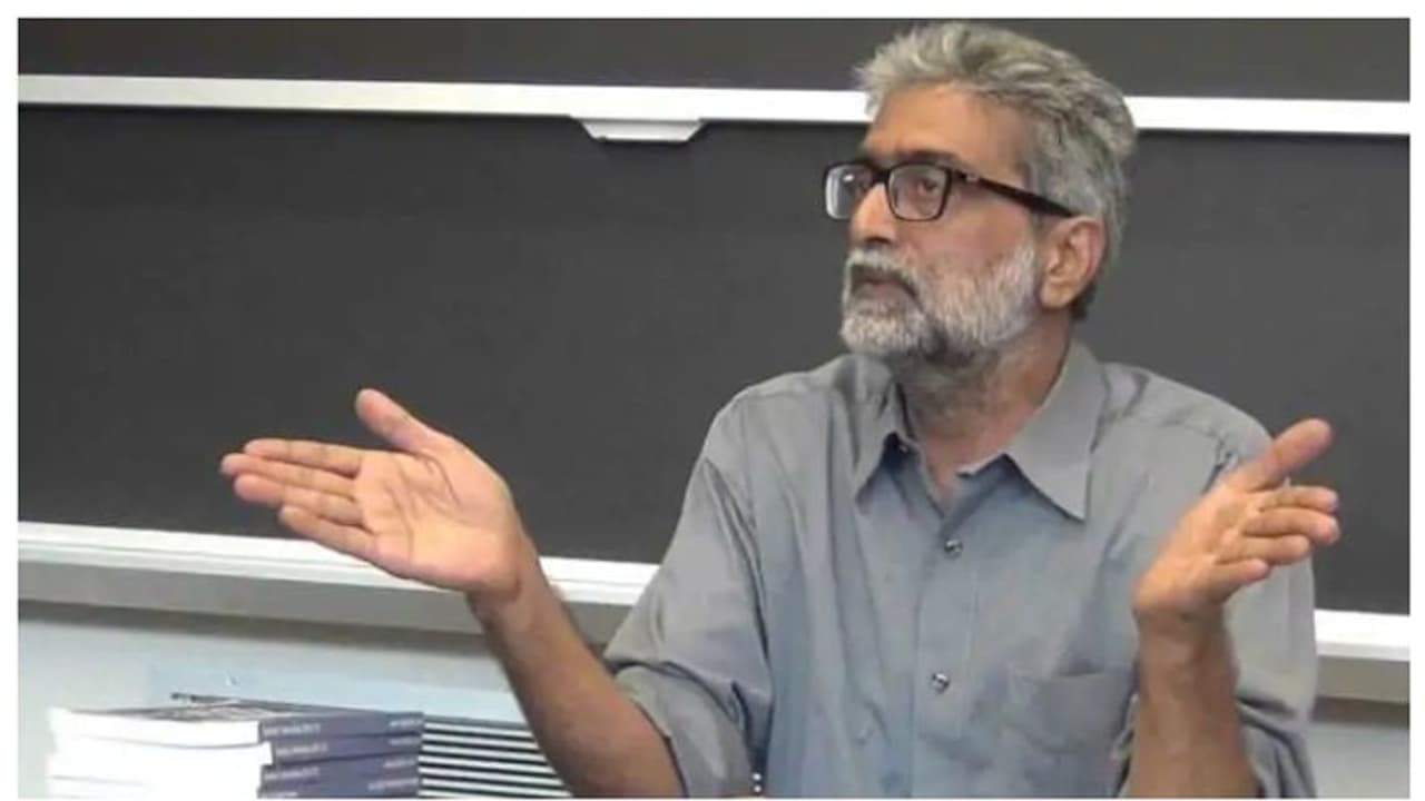 ഭീമ കൊറേഗാവ് കേസില്‍ മനുഷ്യാവകാശ പ്രവര്‍ത്തകൻ ഗൗതം നവ്‍ലാഖയ്ക്ക് ജാമ്യം